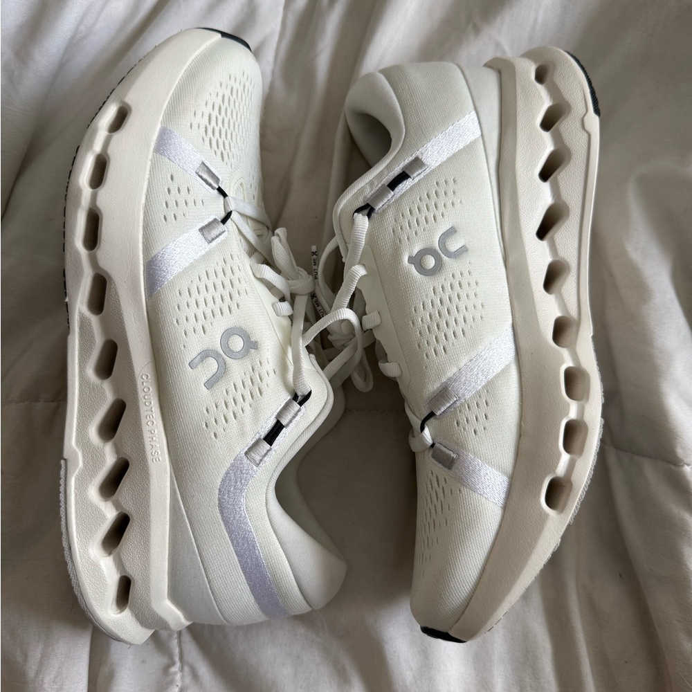 On Cloudsurfer Running Shoes